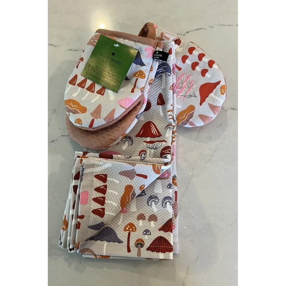 Kate Spade 4 PC Kitchen Set‎ 2 Dish Towels 2 Mini Oven Mitts Mushroom Pink, NEW